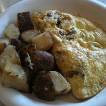 Koa Pancake House - Mushroom omelette w/ potatoes - Breakfast & Brunch Near Me - Honolulu, Hawaii Koa Pancake House - Mushroom omelette w/ potatoes - Breakfast & Brunch Near Me - Honolulu, Hawaii
