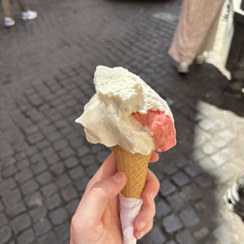 Giolitti - Ice Cream & Frozen Yogurt Near Me - Rome, RM Giolitti - Ice Cream & Frozen Yogurt Near Me - Rome, RM