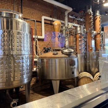 Denny Bar Company - Beautiful still - Distilleries Near Me - Etna, California