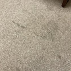 Robert Platt, MD - The carpet and their chairs, a nice clean place makes you feel important and better