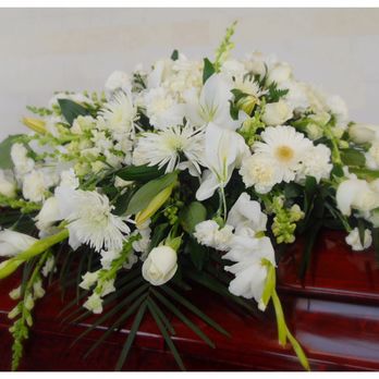 Jory's Flowers - Deluxe Casket Spray - Florists Near Me - Concord, California