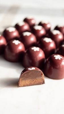 Petrova Chocolates by null