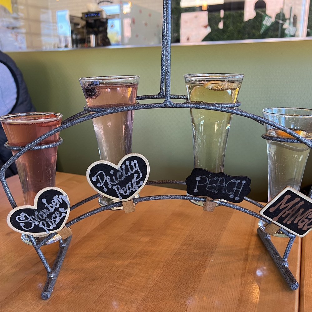 Sunshine Breakfast Bar - Mimosa flight - Breakfast & Brunch Near Me - Phoenix, Arizona
