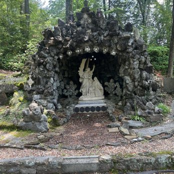 Ave Maria Grotto - Churches Near Me - Cullman, Alabama