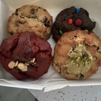 Manachoux Bakery - Bakeries Near Me - Manalapan Township, New Jersey