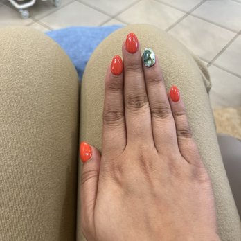 JK Nail Salon - Wedding guest nails w/ marble accent nail - Nail Salons Near Me - Minneapolis, Minnesota JK Nail Salon - Wedding guest nails w/ marble accent nail - Nail Salons Near Me - Minneapolis, Minnesota