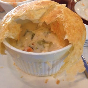 Lola - An American Bistro - Chicken pot pie - Coffee & Tea Near Me - New Ulm, Minnesota