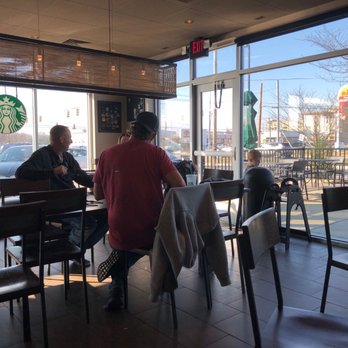 Starbucks - Coffee & Tea Near Me - Dover, Delaware