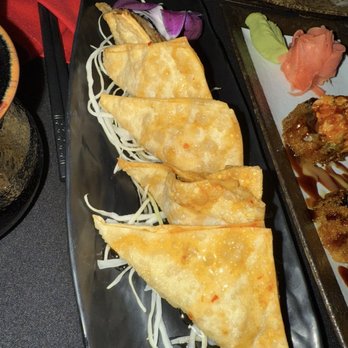 Tsukiji Sushi Sake Bar - Lobster Wontons - Sushi Bars Near Me - Chicago, Illinois Tsukiji Sushi Sake Bar - Lobster Wontons - Sushi Bars Near Me - Chicago, Illinois