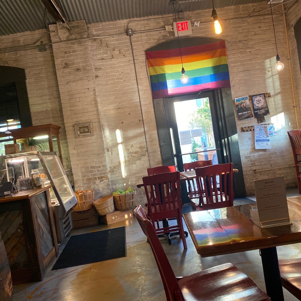 BakeChop - Inside - Coffee & Tea Near Me - Deland, Florida BakeChop - Inside - Coffee & Tea Near Me - Deland, Florida