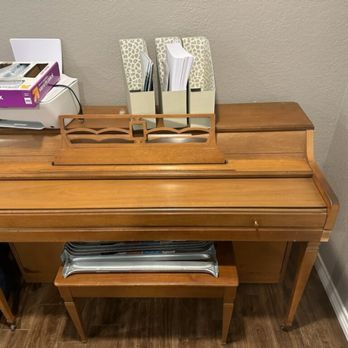 Just Junk It 432 - We also offer piano removal - Junk Removal & Hauling Near Me - Andrews, Texas
