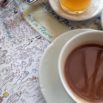 Café de Flore - Famous hot chocolate and delicious fresh squeezed orange juice - Cafes Near Me - Paris, 75