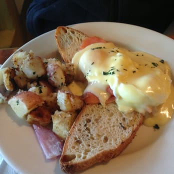 Cafe Bernardo - Eggs Bernardo with smoked salmon - New American Near Me - Davis, California Cafe Bernardo - Eggs Bernardo with smoked salmon - New American Near Me - Davis, California