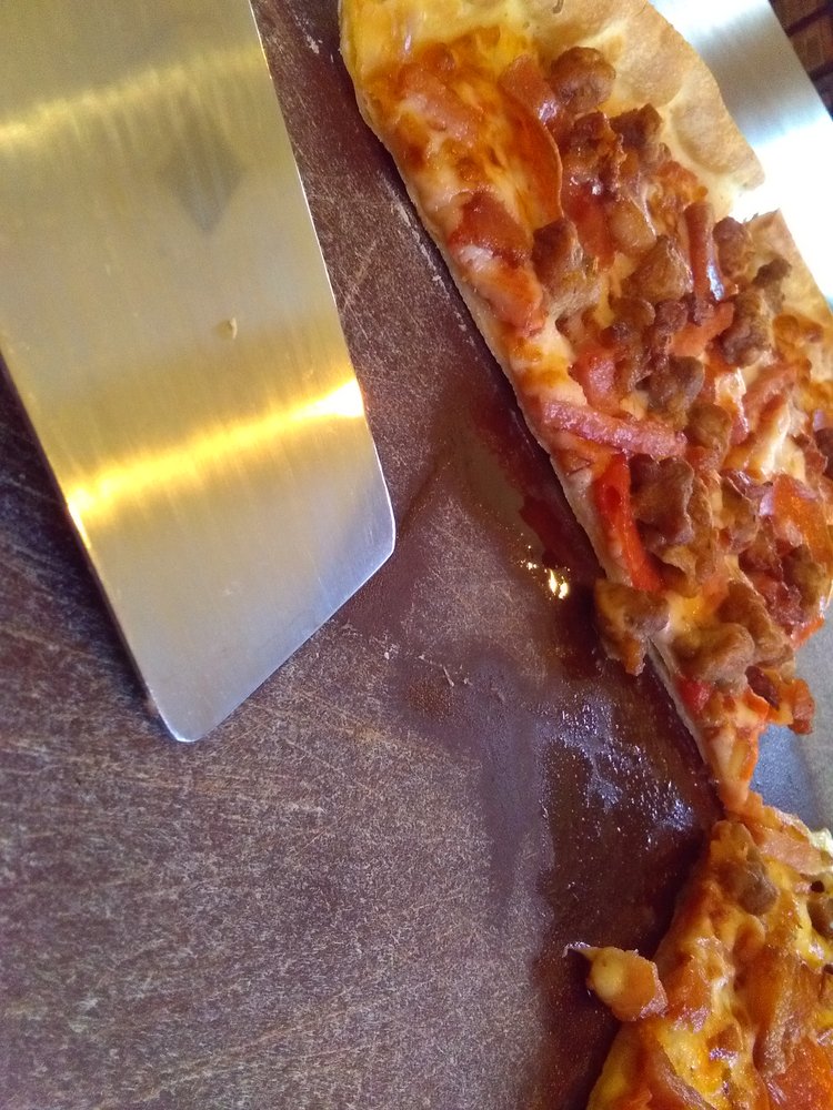 Food from Pizza Hut