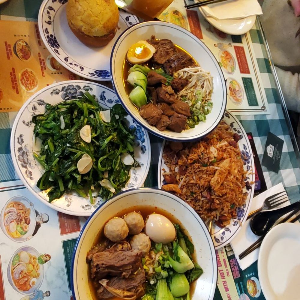 Ken Kee - Seafood Near Me - Chicago, Illinois