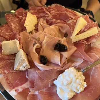 Baccano - salumi & Tagliere di Formaggi 28 Euro - Wine Bars Near Me - Rome, RM