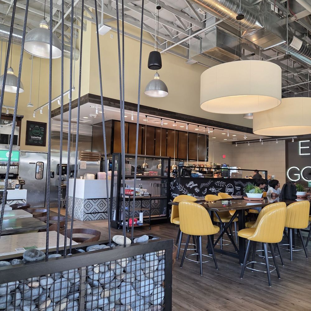 Urban Plates - Inside the restaurant - New American Near Me - Davis, California Urban Plates - Inside the restaurant - New American Near Me - Davis, California