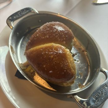 Del Frisco's Double Eagle Steakhouse - Bread - New American Near Me - Indianapolis, Indiana
