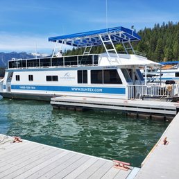 56' houseboat that's seen better days