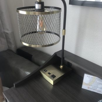 Oxford Suites Chico - Cute lamp - Hotels Near Me - Chico, California Oxford Suites Chico - Cute lamp - Hotels Near Me - Chico, California