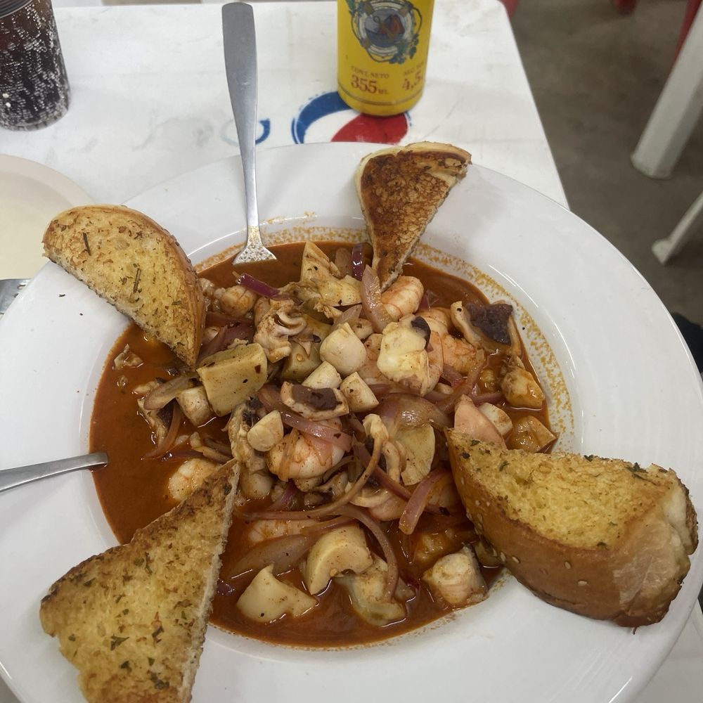 Mariscos El Toto - Chapuzón del Mar! Nayarit style Jambalaya! - Seafood Near Me - Bucerías, NAY