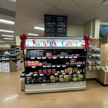 Trader Joe's - Look at how much room there is? - Grocery Near Me - West Hollywood, California Trader Joe's - Look at how much room there is? - Grocery Near Me - West Hollywood, California