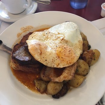 The Red Wagon - Don't miss the jalapeño cornbread under the brisket! - Diners Near Me - Vancouver, British Columbia