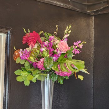 Oceanic Flowers - Florists Near Me - Huntington Beach, California Oceanic Flowers - Florists Near Me - Huntington Beach, California