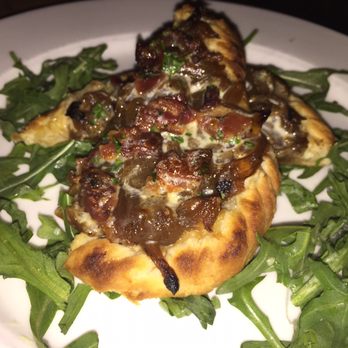 Heirloom Cafe - Bacon & onion tart with arugula. Sweet & salty! Bread was kind of greasy. - New American Near Me - San Francisco, California Heirloom Cafe - Bacon & onion tart with arugula. Sweet & salty! Bread was kind of greasy. - New American Near Me - San Francisco, California