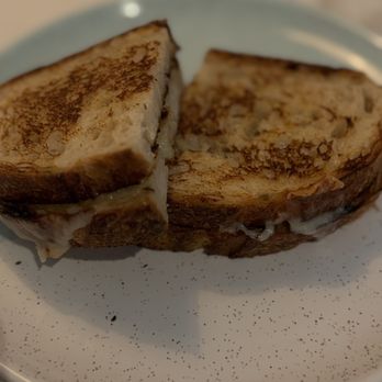 Bluestone Lane Los Altos Café - Toast with grilled cheese - Coffee & Tea Near Me - Los Altos, California Bluestone Lane Los Altos Café - Toast with grilled cheese - Coffee & Tea Near Me - Los Altos, California