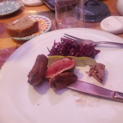 La Pergola - Pigeon breast with cold cabbage and apples