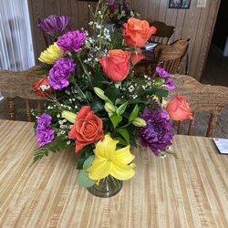 Ruth's Flowers & Gifts
