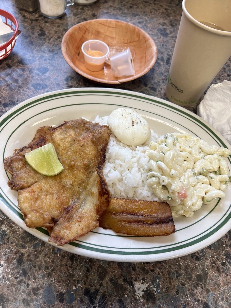 El Rinconcito Colombian Cafeteria