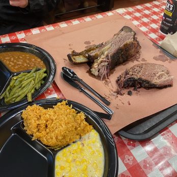 Black's Barbecue Lockhart - Our platter - Barbeque Near Me - Lockhart, Texas