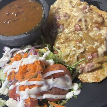 El Fogon Restaurant - Hawaiian chicken so good - Colombian Near Me - Trenton, New Jersey El Fogon Restaurant - Hawaiian chicken so good - Colombian Near Me - Trenton, New Jersey
