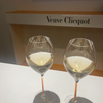 Veuve Clicquot - Champagne included in tour! - Beer, Wine & Spirits Near Me - Reims, 51
