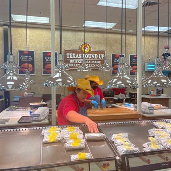 Buc-ee's - Gas Stations Near Me - Madisonville, Texas