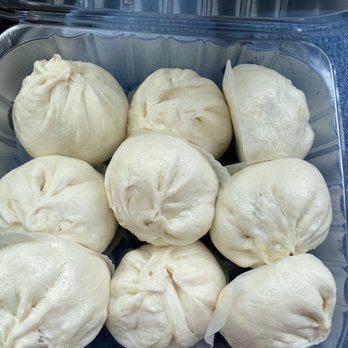 Yummy Bakery - Thap cam trung ga, $10 - Bakeries Near Me - Westminster, California