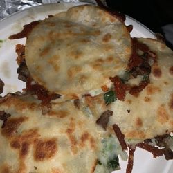 Carne asada mulitas