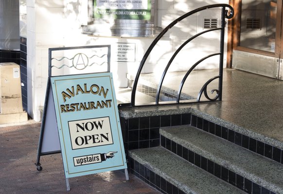 Avalon Restaurant & Cocktail Bar by null