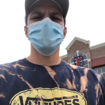 Food City - a man wearing a face mask - Grocery Near Me - Middlesboro, Kentucky