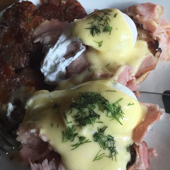 Lola - Greek Near Me - Seattle, Washington