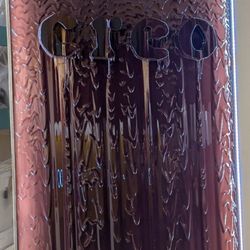 Creo Chocolate - (Sung to Rio by Duran Duran) Her name is Creo and she's anything but bland, a chocolate river built from artisan hands