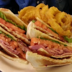 Basil's Cafe