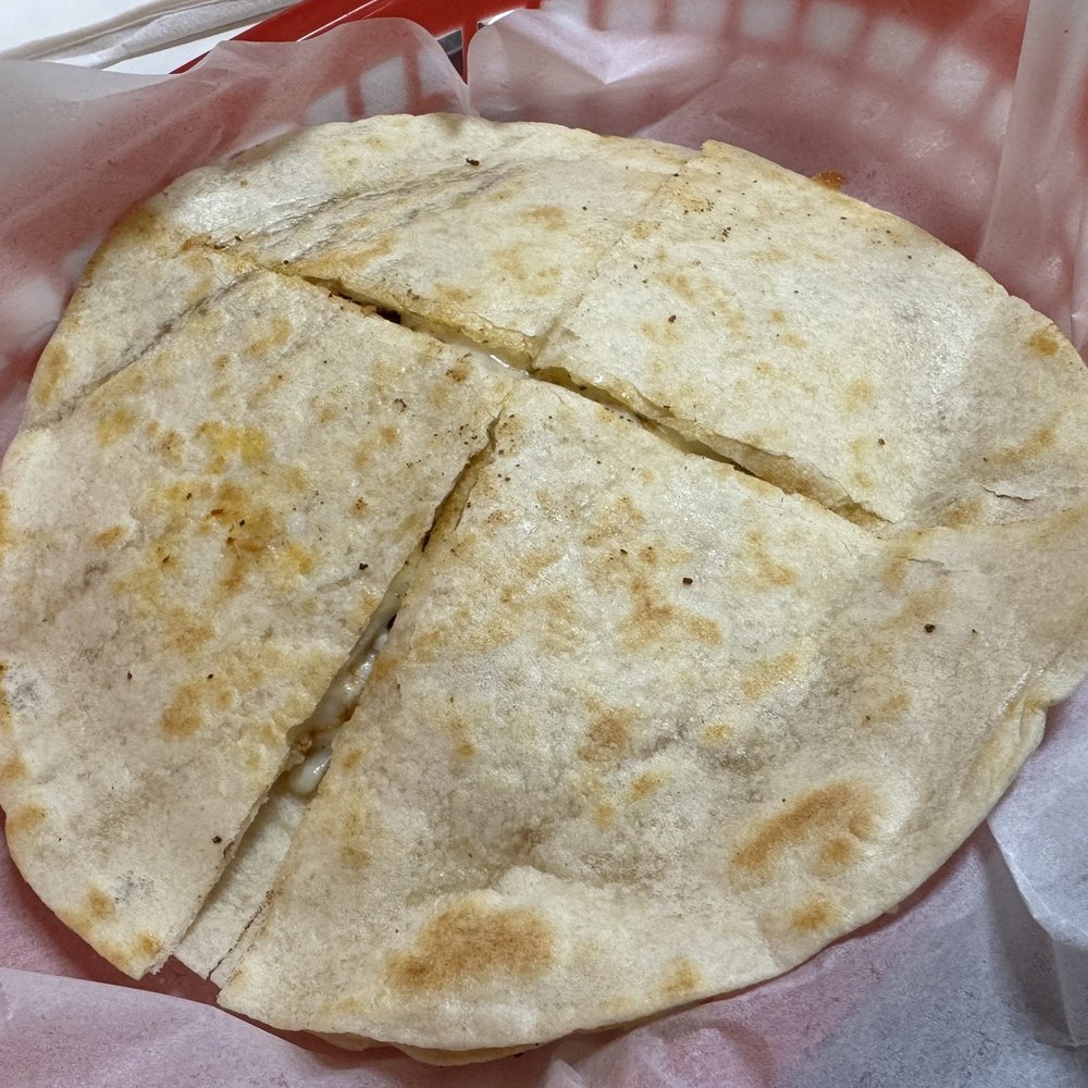 El Farolito - Chicken Quesadillas - Mexican Near Me - San Francisco, California El Farolito - Chicken Quesadillas - Mexican Near Me - San Francisco, California