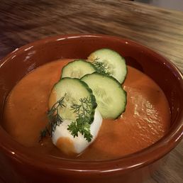 No menu Monday (the simpsons) - Flanders "nachos" (whipped ricotta, cucumber, gazpacho)