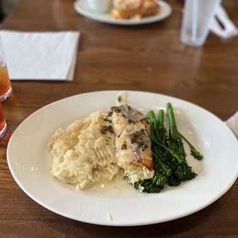 Fish City Grill - Seafood Near Me - Burleson, Texas Fish City Grill - Seafood Near Me - Burleson, Texas
