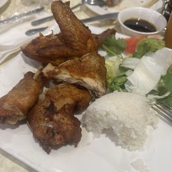 Saigon Kitchen - Crispy chicken over rice - Vietnamese Near Me - San Jose, California