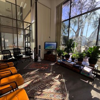 Affordable Dentist - Very Comfortable Reception Area at Affordable Dentist Santa Ana - Periodontists Near Me - Santa Ana, California Affordable Dentist - Very Comfortable Reception Area at Affordable Dentist Santa Ana - Periodontists Near Me - Santa Ana, California