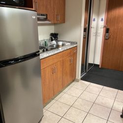 Garden Place Suites - Kitchen